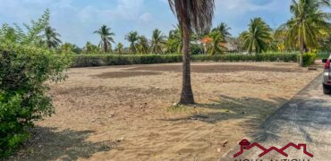 CS15 – Dos terrenos en venta dentro de condominio en Monterrico