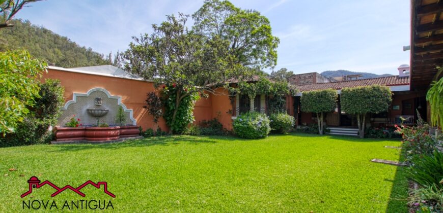 A4225 – Hermosa propiedad colonial en renta cerca de ruinas