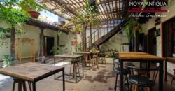 A4230 – Propiedad comercial en el casco de Antigua Guatemala