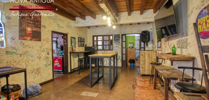 A4230 – Commercial property in Antigua Guatemala