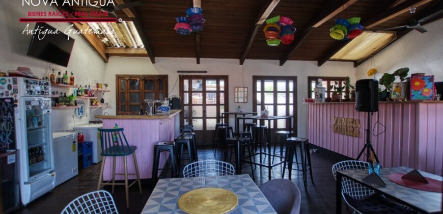 A4230 – Commercial property in Antigua Guatemala