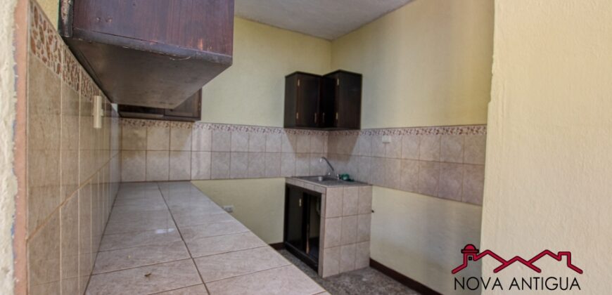 N42 – Corner House in the San Gaspar Vivar Area