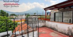 N42 – Corner House in the San Gaspar Vivar Area
