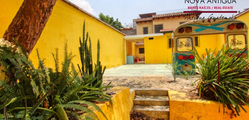 N42 – Casa de esquina en el area de San Gaspar Vivar