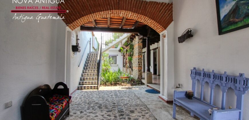 D289 – Bonita casa en residencial