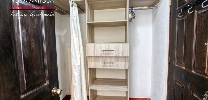 D289- House for rent in residential area