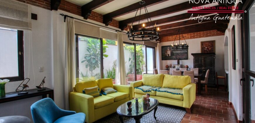 D289- House for rent in residential area