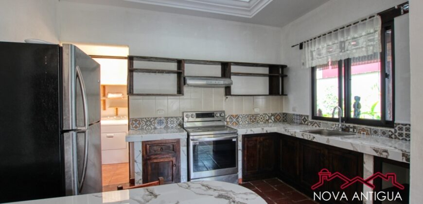 D289 – Bonita casa en residencial