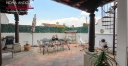 B144 – Beautiful house within a residential area in the Calvario area