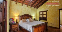 B145- Bonita casa amueblada y equipada en condominio