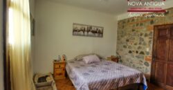 B145- Bonita casa amueblada y equipada en condominio