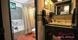 A4231 – Beautiful house within walking distance of Central Park