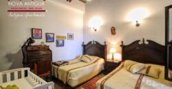 A4231 – Beautiful house within walking distance of Central Park