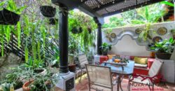 A4231 – Beautiful house within walking distance of Central Park
