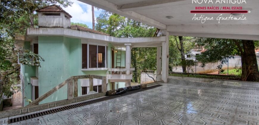 SL22 – Exclusive property deal for sale