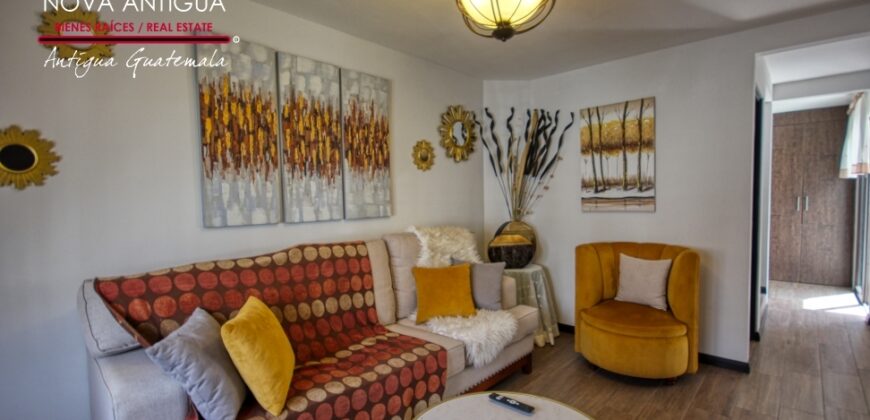 R30 – Nice furnished and equipped house in the Ciudad Vieja area