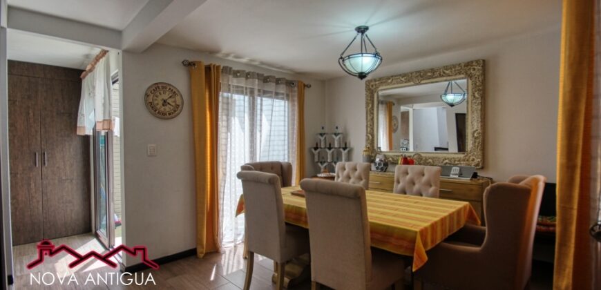 R30 – Nice furnished and equipped house in the Ciudad Vieja area