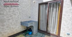 R30 – Linda casa amueblada y equipada en el area de Ciudad Vieja