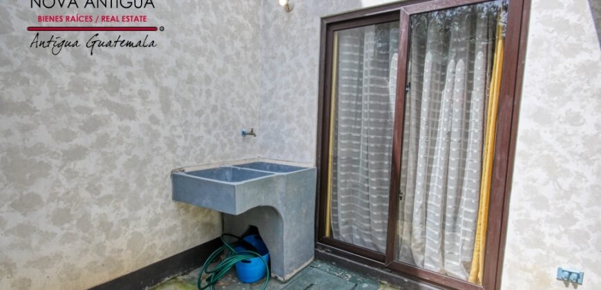 R30 – Linda casa amueblada y equipada en el area de Ciudad Vieja