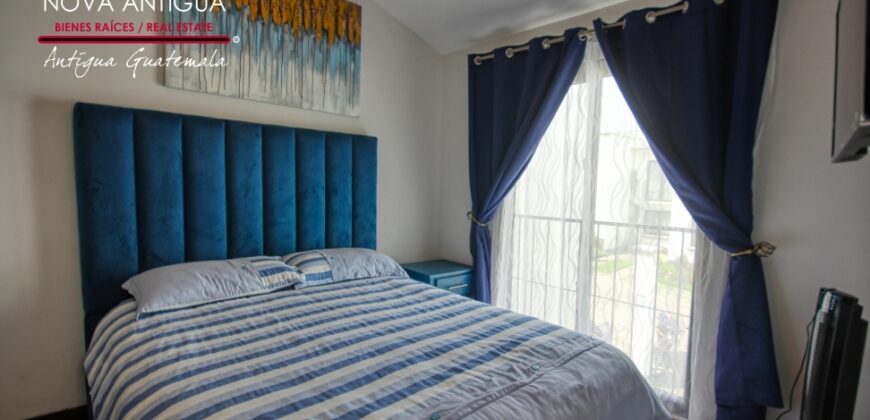 R30 – Linda casa amueblada y equipada en el area de Ciudad Vieja