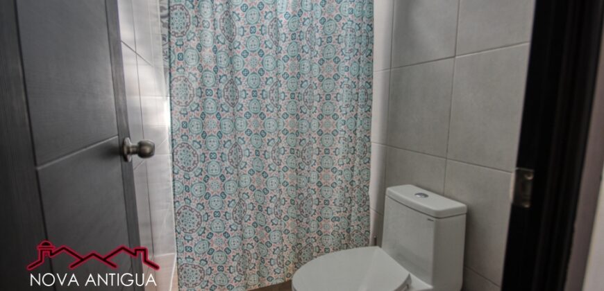 R30 – Linda casa amueblada y equipada en el area de Ciudad Vieja