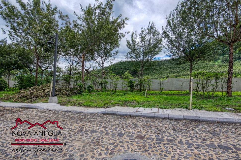 Terreno a la venta en Proyecto Residencial lo - Image 2