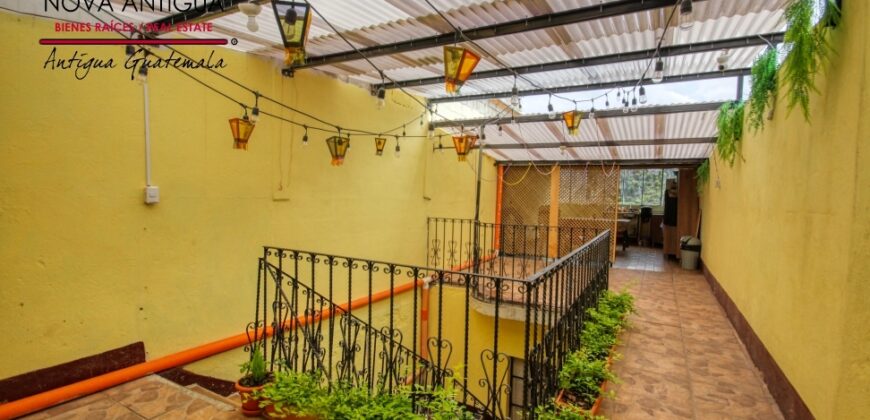 A4233 – Amplia opción de renta con vistas a las ruinas