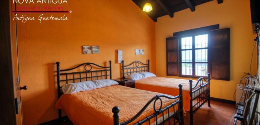 I73- Cozy house in San Pedro Las Huertas