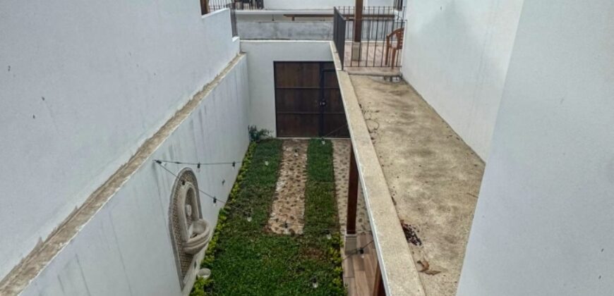 J130- Casa totalmente amueblada y equipada