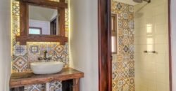 N43 – Beautiful 3 Apartment Complex for Sale
