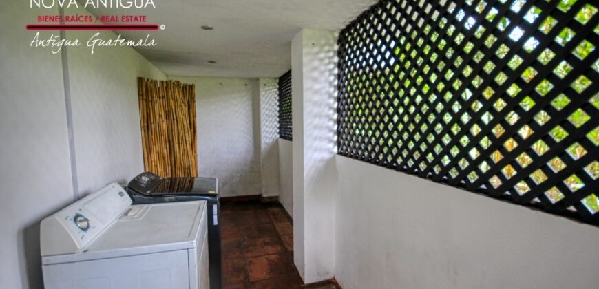 EH219- Beautiful apartment in the Hato area