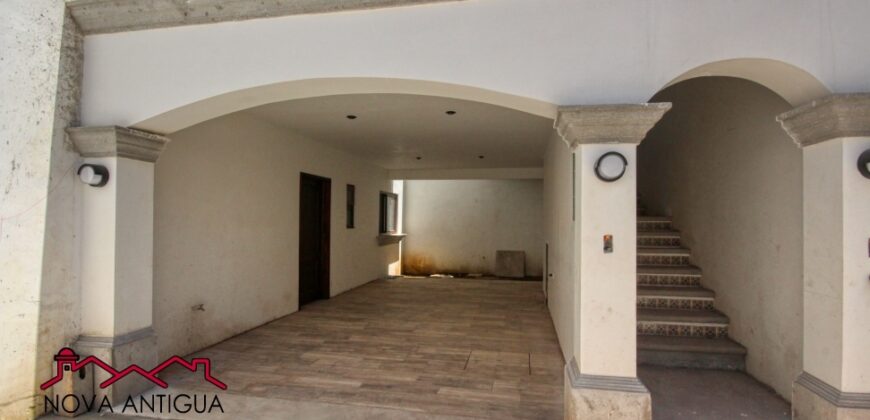 N43 – Bonito complejo de 3 apartamentos en venta