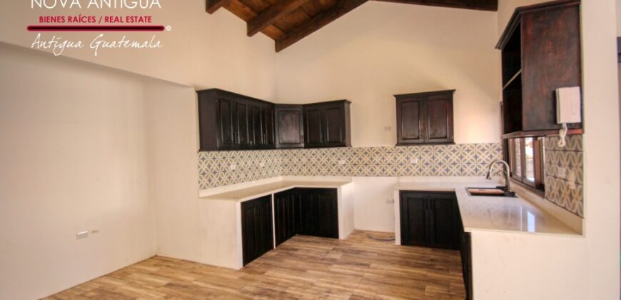 N43 – Bonito complejo de 3 apartamentos en venta