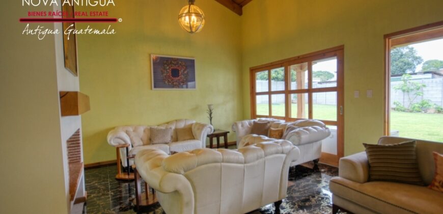 H112 – House for rent in San Pedro el Alto