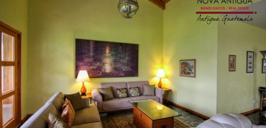 H112 – Casa de un nivel en San Pedro el Alto