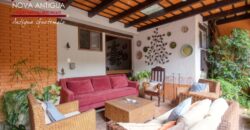 A4234 – Cozy apartment in the Center of Antigua