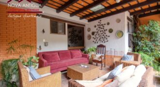 A4234 – Acogedor apartamento en el Centro de Antigua