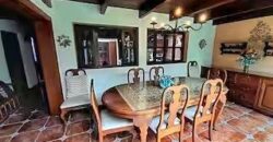 A260 – Casa en renta de 3 habitaciones amueblada.