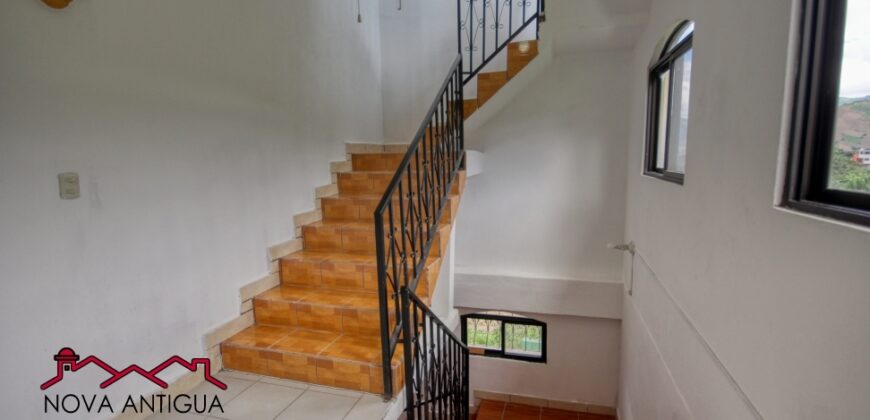 J135 – House for sale in Villas de Santiago.