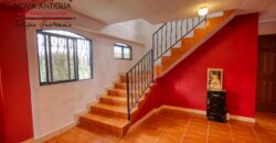 J135 – Casa en venta en Villas de Santiago.