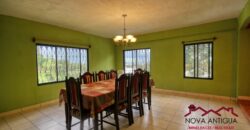 J135 – House for sale in Villas de Santiago.