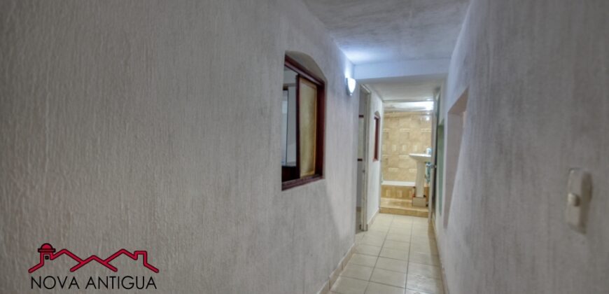 J135 – House for sale in Villas de Santiago.