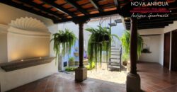 D71 – Corner house in a residential area in the Panorama area