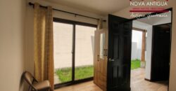 J137 – Casa en residencial en el area de Ciudad vieja