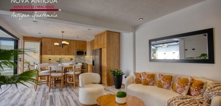 R32 – Beautiful house in residential Antigua Gardens