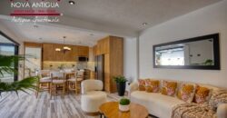 R32 – Bonita casa en residencial Antigua Gardens