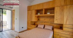 R32 – Bonita casa en residencial Antigua Gardens