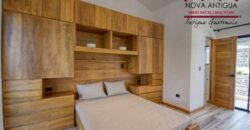 R32 – Beautiful house in residential Antigua Gardens