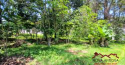 R365 – Terreno dentro de residencial carretera hacia Alotenango