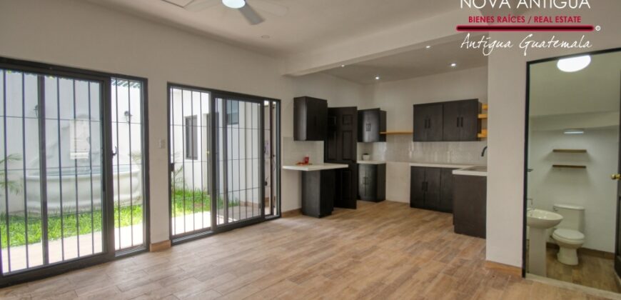 T108 – Unfurnished house in San Miguel Buena Vista residential area